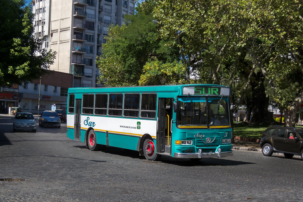 Estos son todos los nuevos precios de colectivos en La Plata