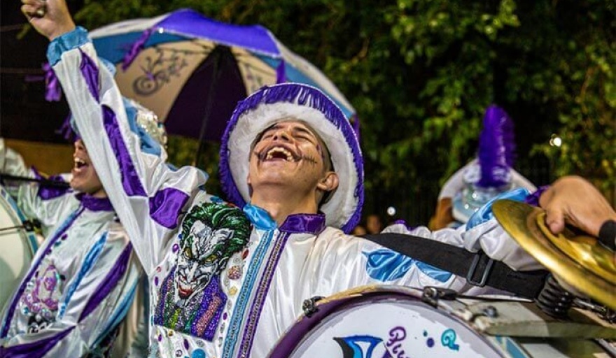 ¡La Plata se prepara para el carnaval 2025! Abierta la inscripción para agrupaciones