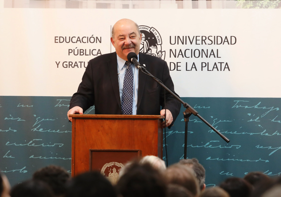 Fernando Tauber oficializó su candidatura a la presidencia de la UNLP para el período 2026-2030