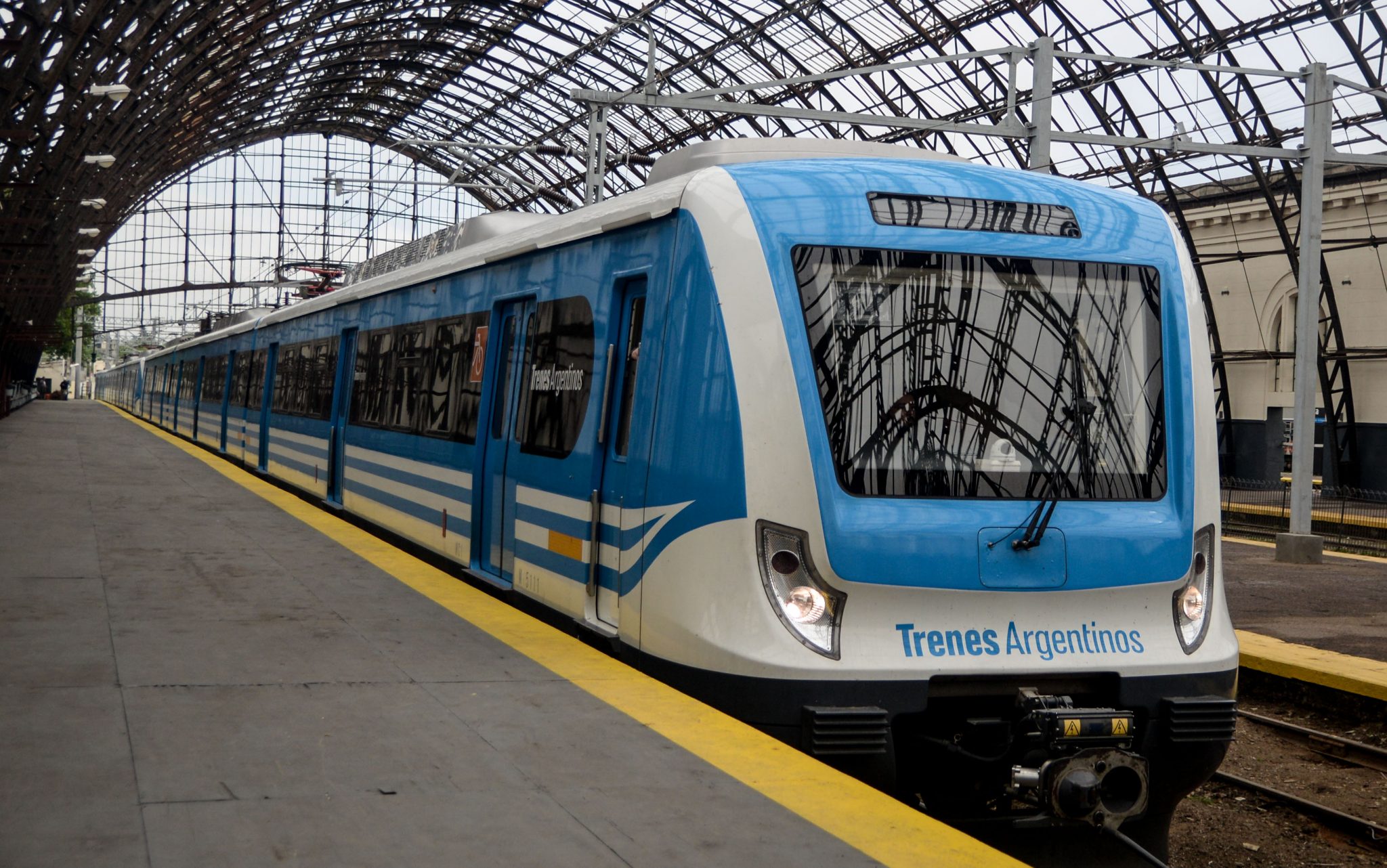 El Tren Roca actualiza sus horarios en el ramal La Plata – Constitución: más servicios, salidas anticipadas y viaje extendido