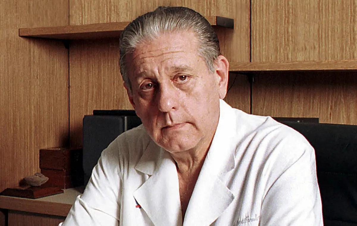 Un viaje por la historia de un gigante: Circuito Favaloro en bus