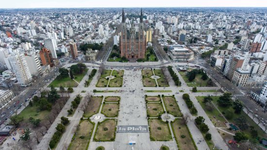 Las 6 increíbles curiosidades de la arquitectura platense