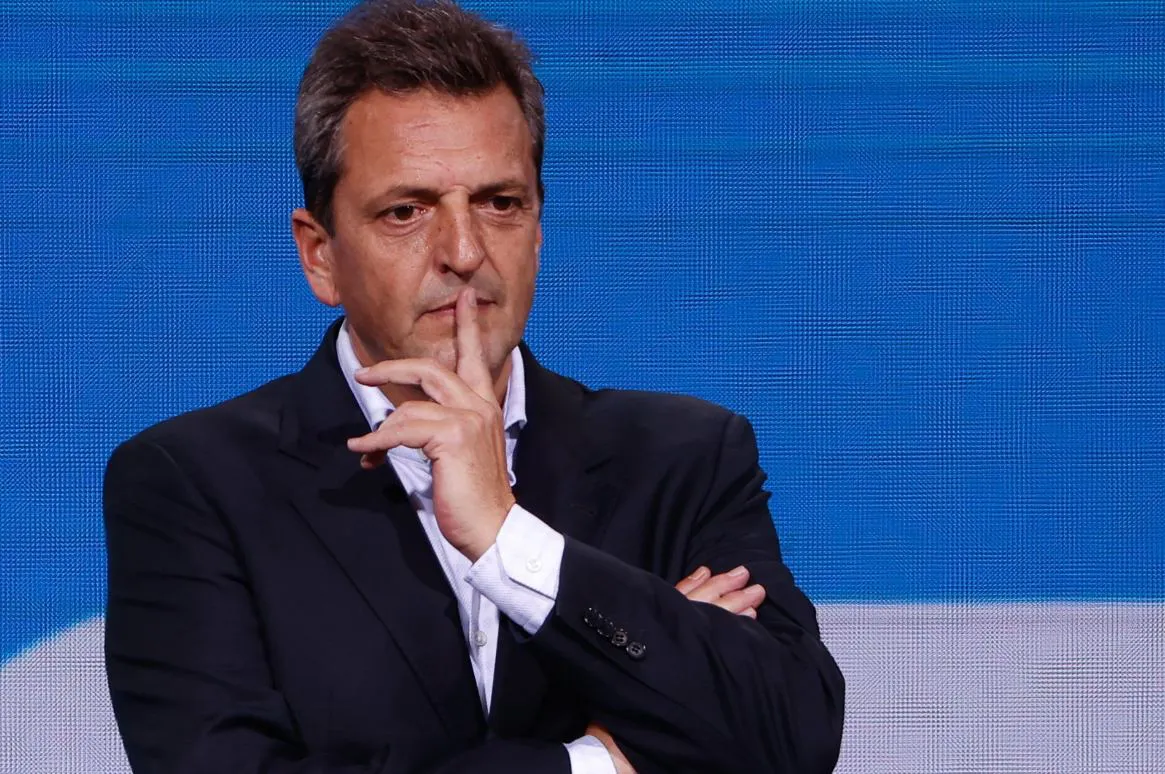 Massa reúne a su tropa en Buenos Aires y empieza a delinear su regreso: estrategia, elecciones legislativas y operativo clamor