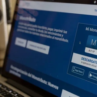 Actualización fiscal semestral: cuáles son los nuevos valores del Monotributo y del Impuesto a las Ganancias tras una inflación del 15,1%