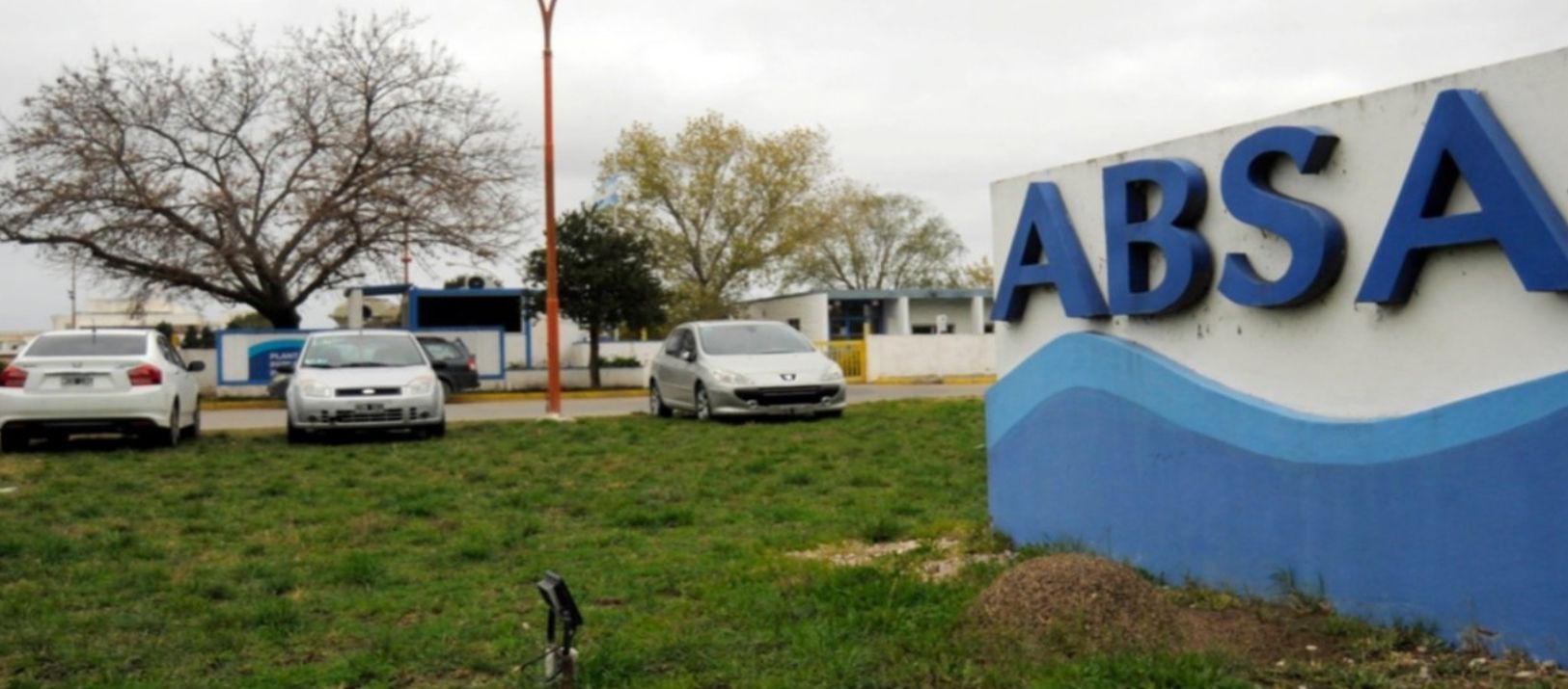 Desde agosto, ABSA aplicará un nuevo aumento en las tarifas de agua y cloacas en La Plata y la región
