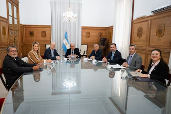 Hermetismo y tensión en la Casa Rosada: el Gobierno reunió al Consejo de Mayo para avanzar con reformas clave