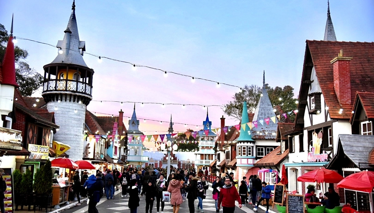 Vacaciones de invierno 2025: más de 250 mil personas participaron de las actividades culturales en La Plata