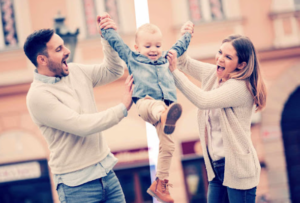 Hijos después de los 30: de mandato social a elección personal