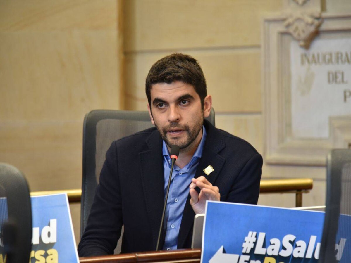 Hernán Cadavid, representante de la Cámara de Colombia, denuncia irregularidades en el acuerdo de paz y cuestiona gestión de Santos y Petro