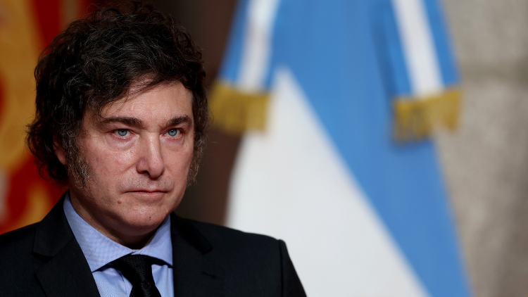 Paliza inexplicable hacia Milei: La Libertad Avanza se hundió en Corrientes y quedó cuarta