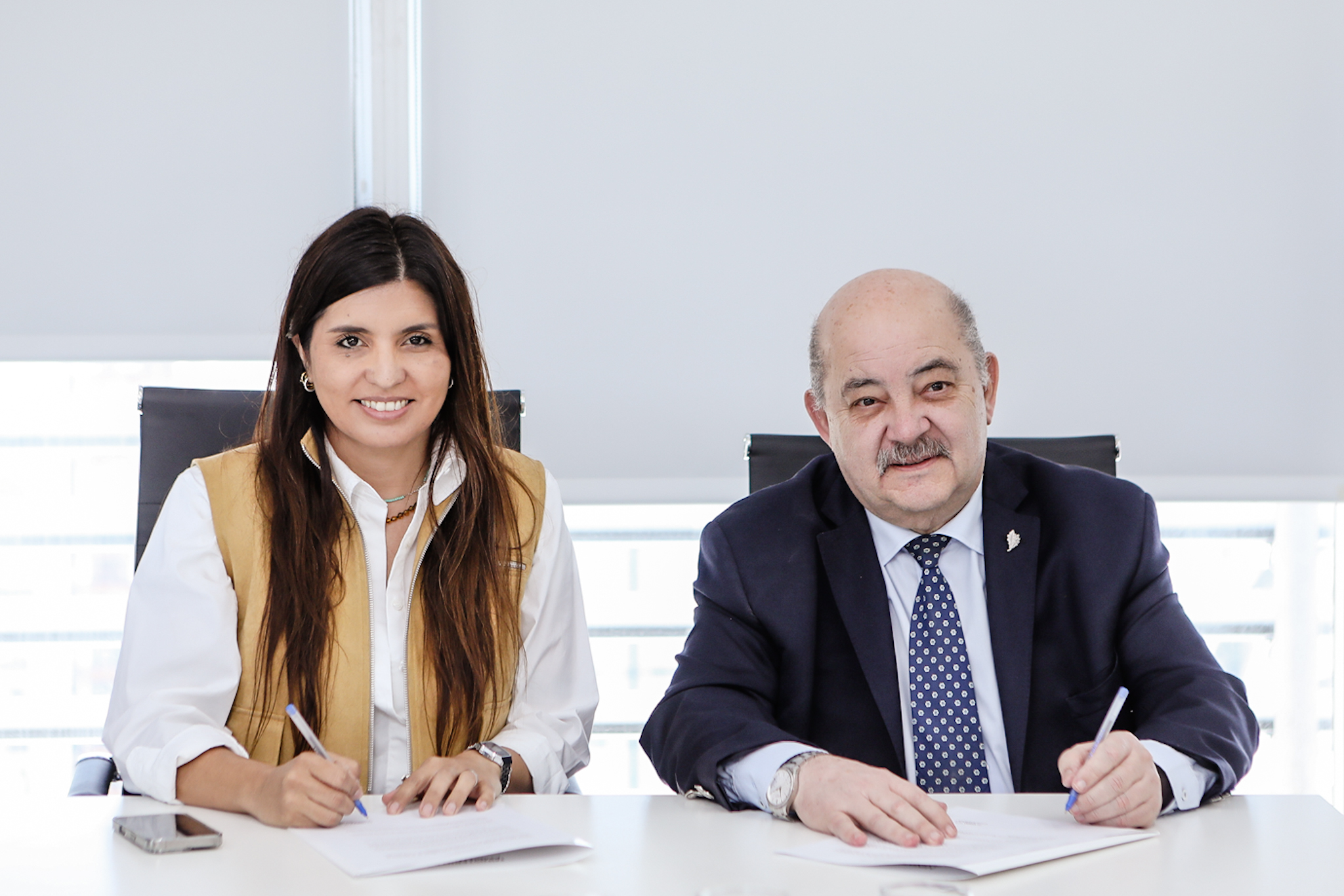 La UNLP suma territorio para el conocimiento: Tauber firmó un nuevo acuerdo