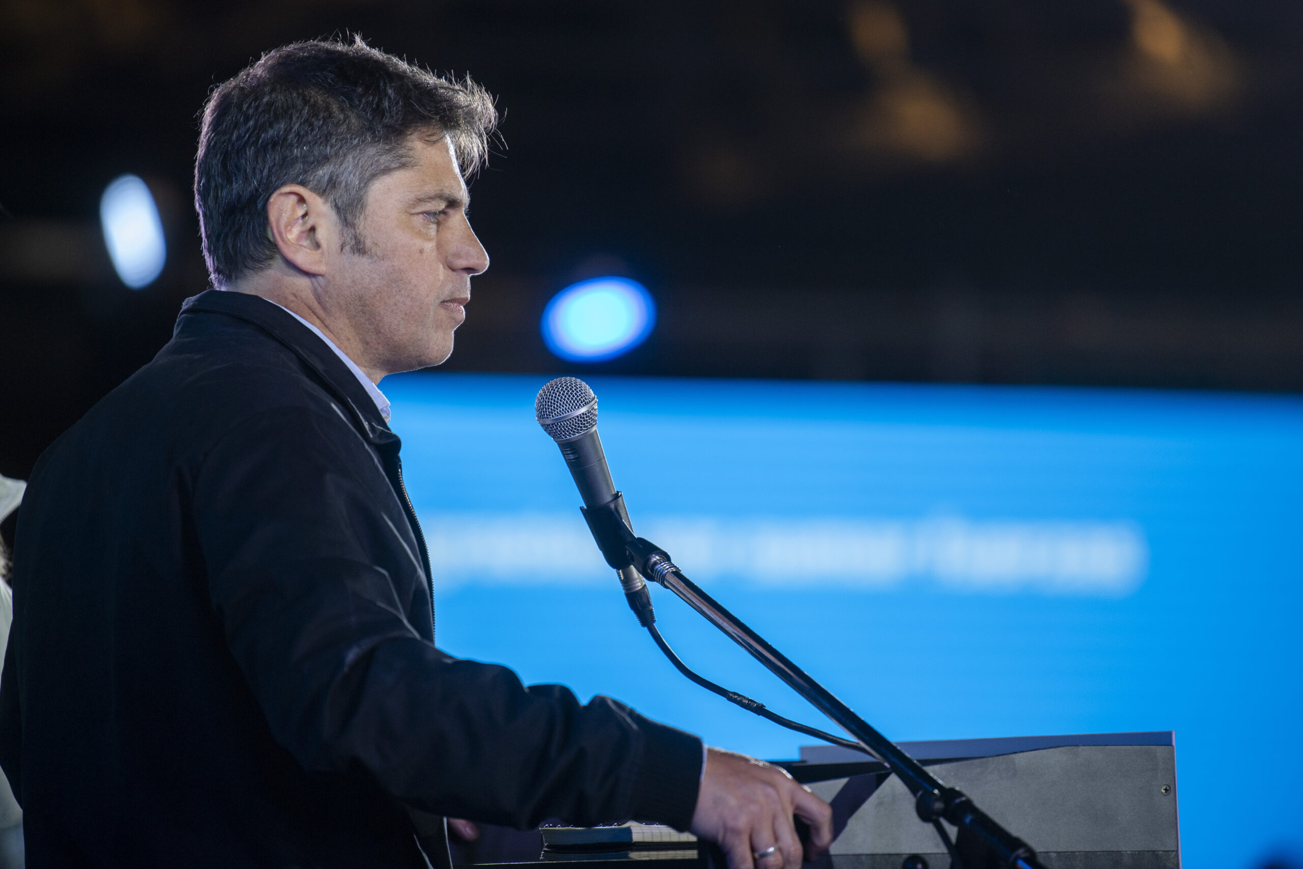Kicillof habló con la militancia en el búnker de Fuerza Patria