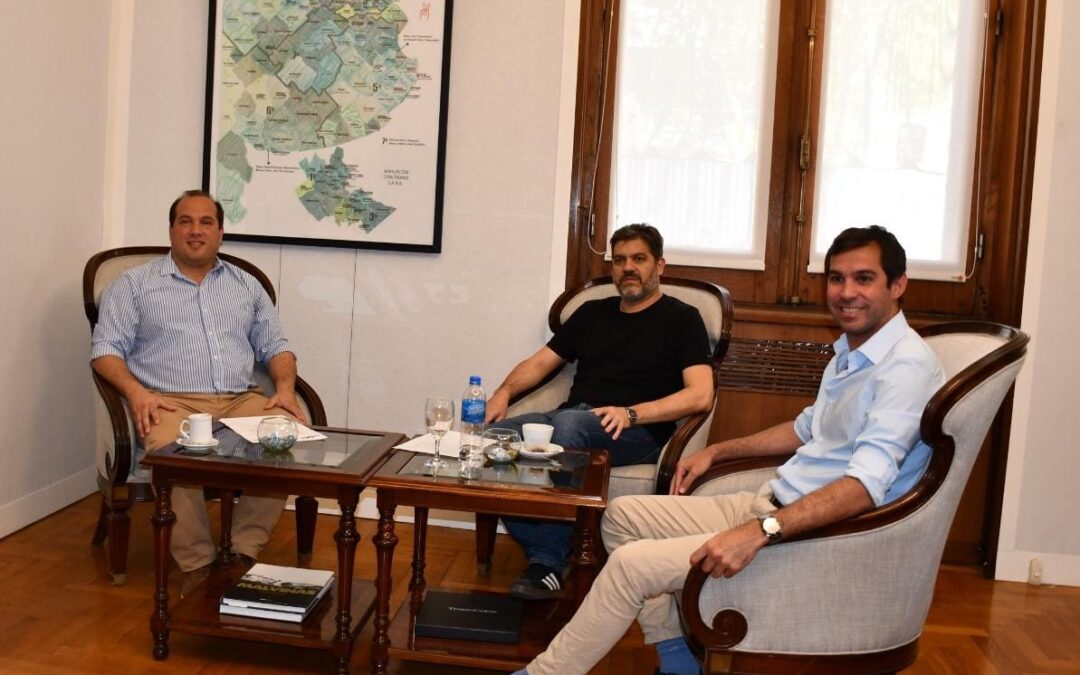 El intendente Recoulat se reunió con autoridades provinciales para avanzar en proyectos clave para el distrito
