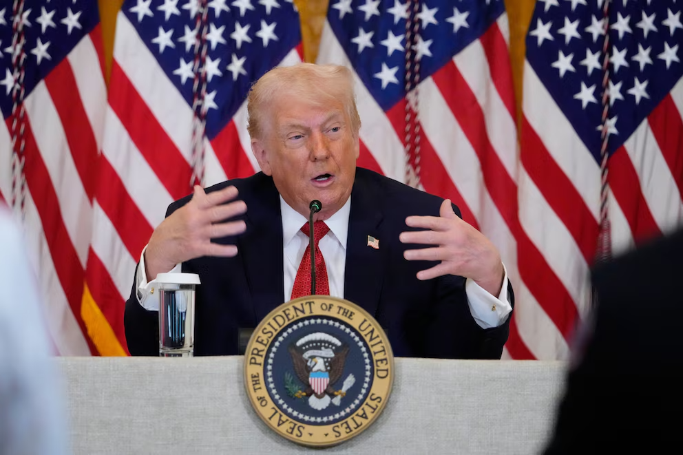 Trump llega a Davos entre tensiones por Groenlandia y desafíos económicos