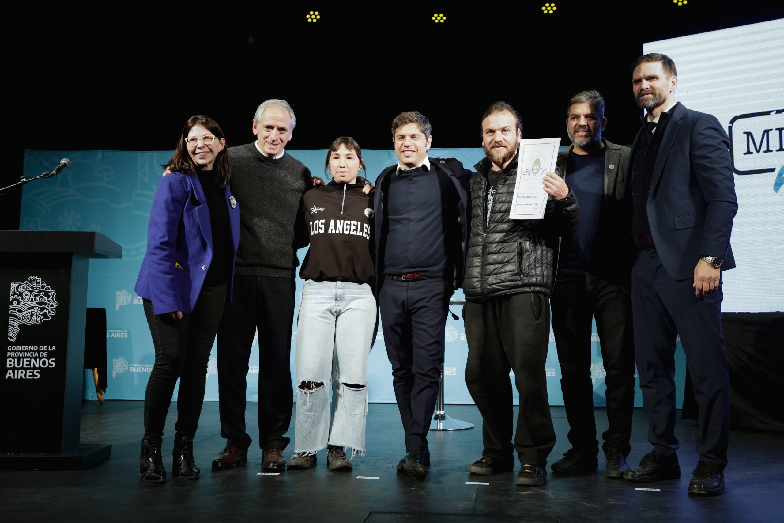 Kicillof entregó 347 escrituras gratuitas en Chascomús: qué cambia para las familias y cómo impactará la expansión de Atalaya