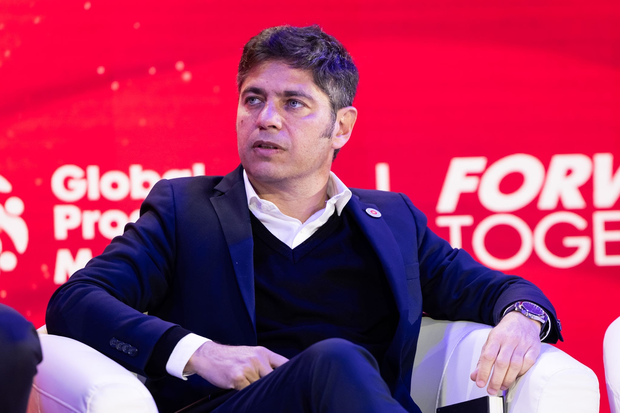 Axel Kicillof llega a Corrientes con una intensa agenda política, institucional y académica