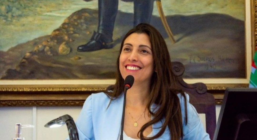 Una senadora apuntó contra Milei por sostener a Adorni: “Es insostenible y golpea el corazón de su discurso”