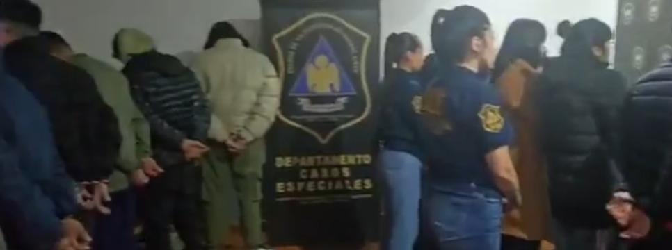 Entró a una página para adultos y terminó pagando USD 10.000: cayó una banda que operaba desde cárceles bonaerenses