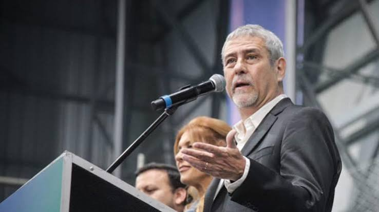 Jorge Ferraresi deja Avellaneda y activa su proyección provincial en la antesala de la disputa bonaerense de 2027