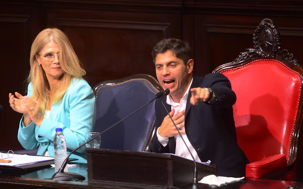 Reelecciones indefinidas: Kicillof presiona al Senado y choca con el kirchnerismo por el futuro electoral bonaerense
