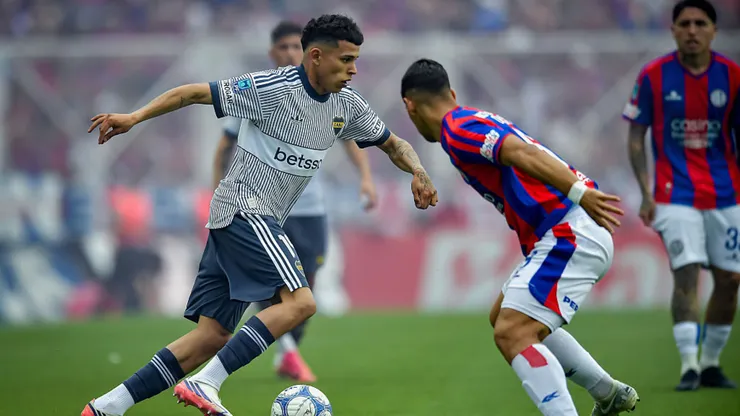 Boca se hizo gigante en el Bajo Flores: 2-0 al Ciclón y otra victoria para seguir arriba