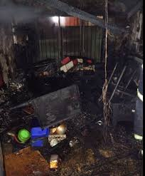 Incendio en Punta Lara: cuatro policías rescataron a una mujer atrapada entre las llamas